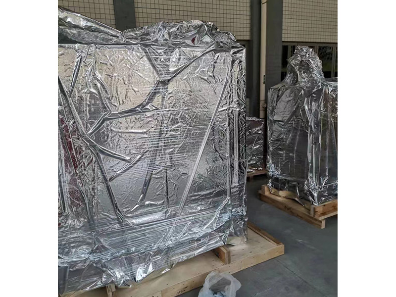 出口澳(ao)大利亞(yà)免檢木(mu)箱真空(kong)包裝